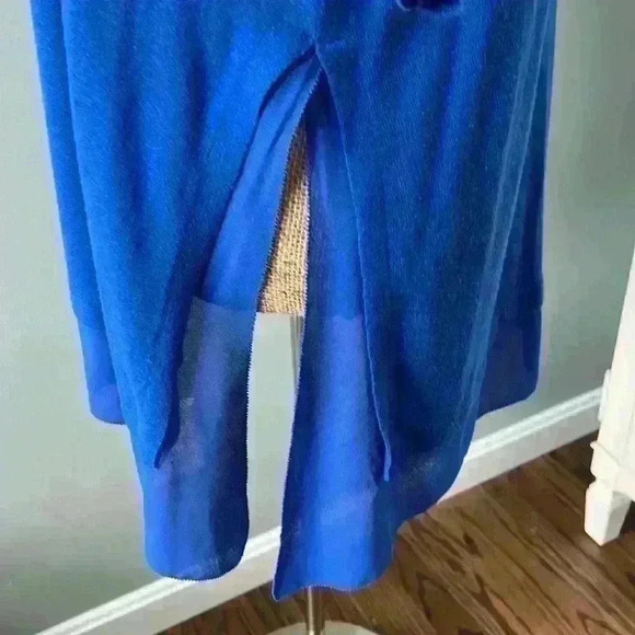 Chico’s Lightweight Layered Sweater, Size 2 (8-10), Like new - Picture 5 of 8